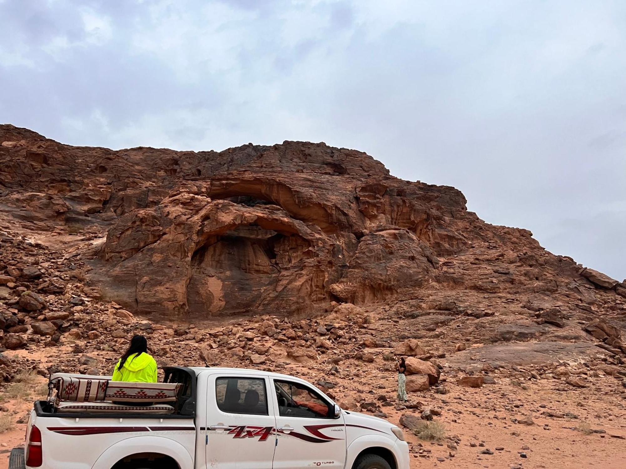 Raja Camp Hotel Wadi Rum Exterior photo